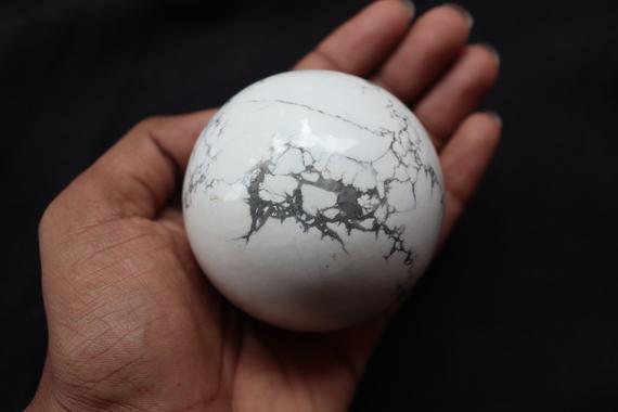Xxl Natural  Howlite Sphere, White Howlite Stone, Sphere Stone, Healing Crystal Healing Stone, Healing Calming Reiki Howlite Ring, Sphere