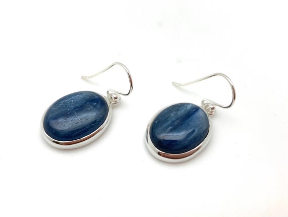 Kyanite Dangly Earrings // Blue Kyanite Earrings // Simple Blue Kyanite // Indigo Blue Kyanite Drop Earrings // 925 Sterling Silver