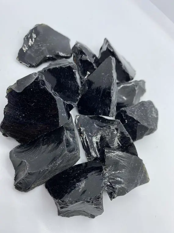 One Black Obsidian Raw Crystal Volcanic Glass Base Chakra Healing Stone Birthday Gifts Protection Crystal Meditation Rock Wicca Reiki Rock