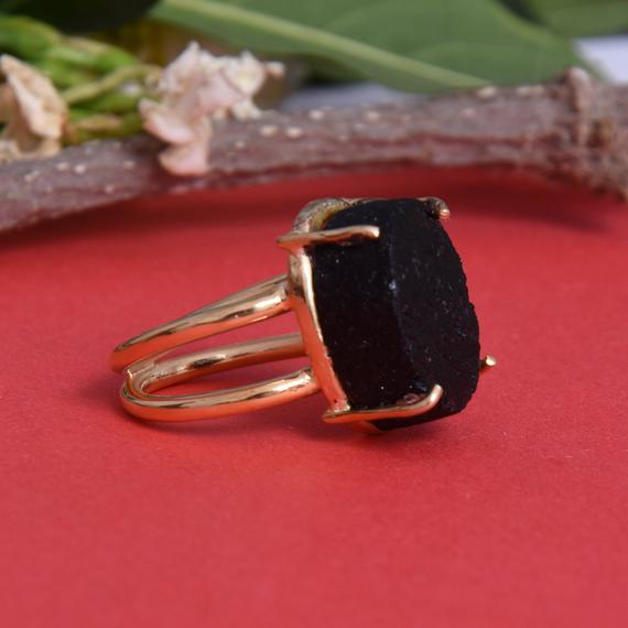 Raw Black Tourmaline Ring, Prong Set Ring, Healing Stone Ring, Dainty Ring, Oval Gemstone Ring, Artisan Made Ring, Protection Ring, Unique