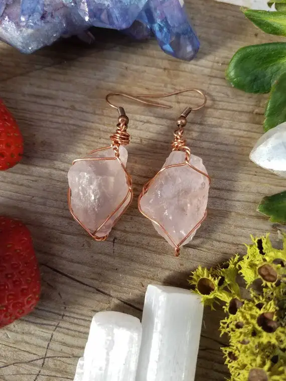 Rose Quartz Earrings, Raw Natural Rough Rose Quartz Crystals, Pink Quartz Earrings, Large Chunky Earrings, Pure Copper Wire Wrapped Earrings