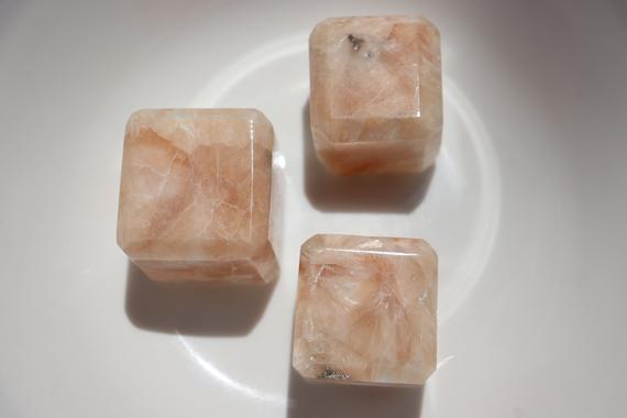 Unique Peach Stilbite Cubes, A Set Of 3, The Stone With Lots Of Healing Properties New Peach Stilbite With Chatoyant Crystal Heart Stone,