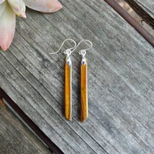 Unique tiger eye earrings. Silver tiger eye earrings | Natural genuine Tiger Eye earrings. Buy crystal jewelry, handmade handcrafted artisan jewelry for women.  Unique handmade gift ideas. #jewelry #beadedearrings #beadedjewelry #gift #shopping #handmadejewelry #fashion #style #product #earrings #affiliate #ad