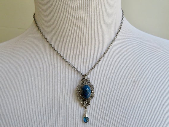 Peruzzi Pendant, Azurite Pendant Necklace, Azurite Jewelry