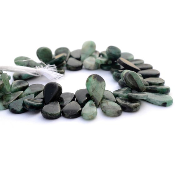 Natural Emerald Smooth Pear Shaped Briolette Beads, 12mm To 15mm/13mm To 17mm Green Emerald Beads, Sold As 7 Inch/8 Inch Strand, Gds2115