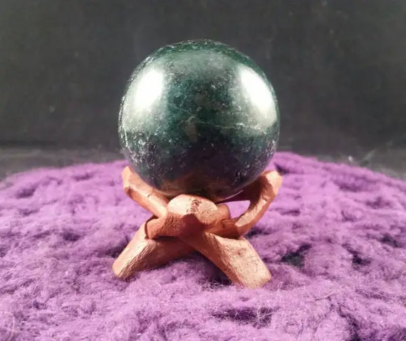 Emerald Green Fuchsite Kyanite Sphere Crystals Stones Crystal Ball Polished Marble 45mm With Free Wood Stand