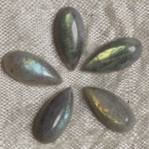 Shop Labradorite Cabochons! Cabochon de Pierre – Labradorite – Goutte 15 x 7 mm  4558550036070 | Natural genuine stones & crystals in various shapes & sizes. Buy raw cut, tumbled, or polished gemstones for making jewelry or crystal healing energy vibration raising reiki stones. #crystals #gemstones #crystalhealing #crystalsandgemstones #energyhealing #affiliate #ad
