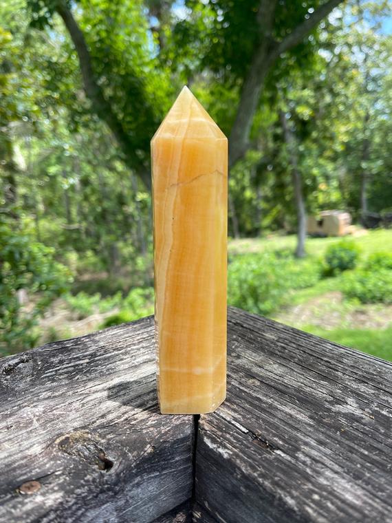 Large Orange Calcite Point - Honey Calcite Tower - Reiki Charged - Powerful Energy - Raise Your Awareness - Increase Vitality - Happiness