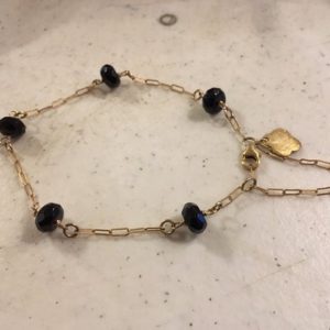 Black Bracelet – Onyx Jewellery – Gold Jewelry – Safety Chain – Gemstone – Elegant – Unique – Beaded | Natural genuine Array bracelets. Buy crystal jewelry, handmade handcrafted artisan jewelry for women.  Unique handmade gift ideas. #jewelry #beadedbracelets #beadedjewelry #gift #shopping #handmadejewelry #fashion #style #product #bracelets #affiliate #ad