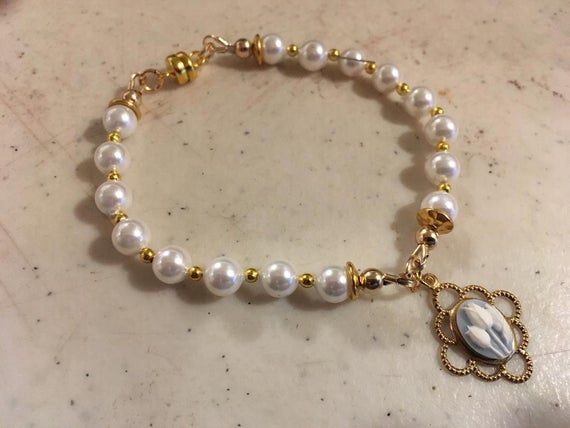 Pearl Bracelet - June Birthstone - Gold Jewelry - Tulip - Flower - Cameo Style Charm - Handmade Jewellery - Blue And White - Carmal - Gift