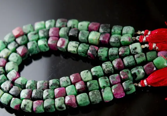 Gorgeous Ruby Zoisite Faceted 3d Cubes 28.00
