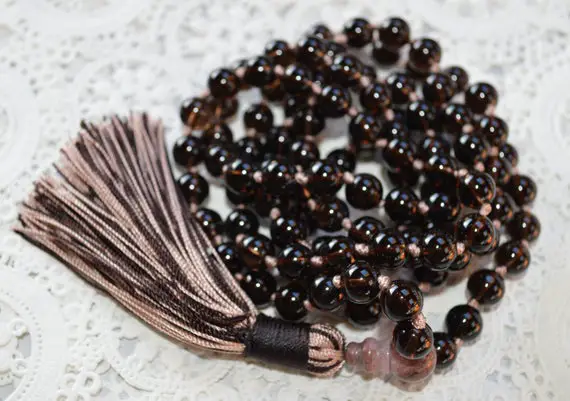 Natural Smoky Smokey Quartz Brown Crystal Mala Beads Necklace Root Chakra Aids Sexual Life Aaa Grad Knotted Yoga Jewelry 108 Beaded Necklace