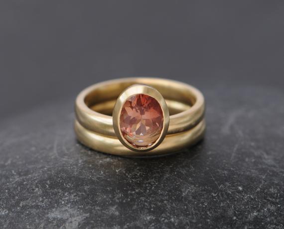 Oval Sunstone Wedding Set, Peach Sunstone Engagement Ring And Wedding Band In 18k Gold