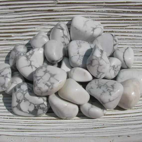 Howlite - Tumbled Stones - White Howlite - Howlite Crystal - Tumbled Howlite - Calming Stone - Memory Stone - Anxiety Stone - Chakra Stone
