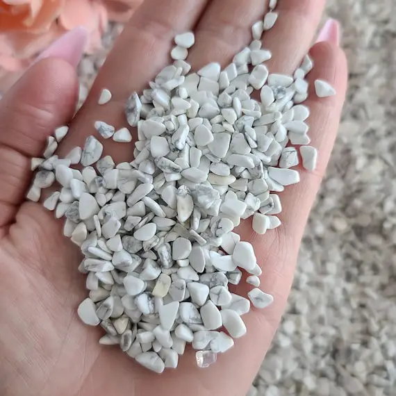 Tiny Tumbled Howlite Crystal Chips 3-8 Mm, Bulk Lots Of Undrilled Gemstones For Jewelry Making Or Crystal Grids