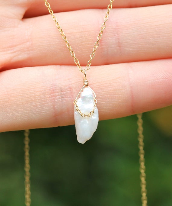 Simple Pearl Necklace - Freshwater Pearl Jewelry - Bridal Jewelry - Ivory Pearl - 14k Gold Vermeil Chain - June Birthstone