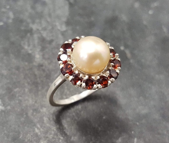 Cream Pearl Ring, Natural Pearl, Vintage Ring, June Birthstone, January Birthstone, Birthstone Ring, Solid Silver Ring, Victorian Ring