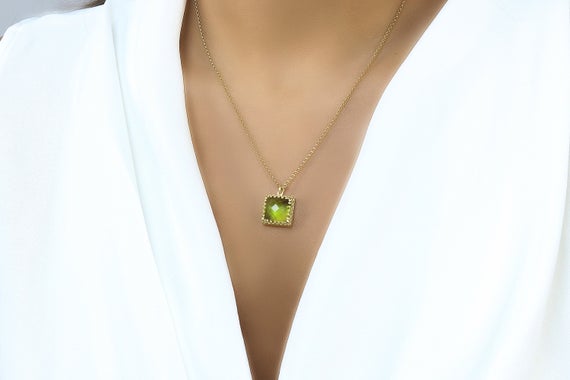 Peridot Necklace · August Birthstone Gift · Peridot Necklace Gold · Necklaces For Women · Square Pendant