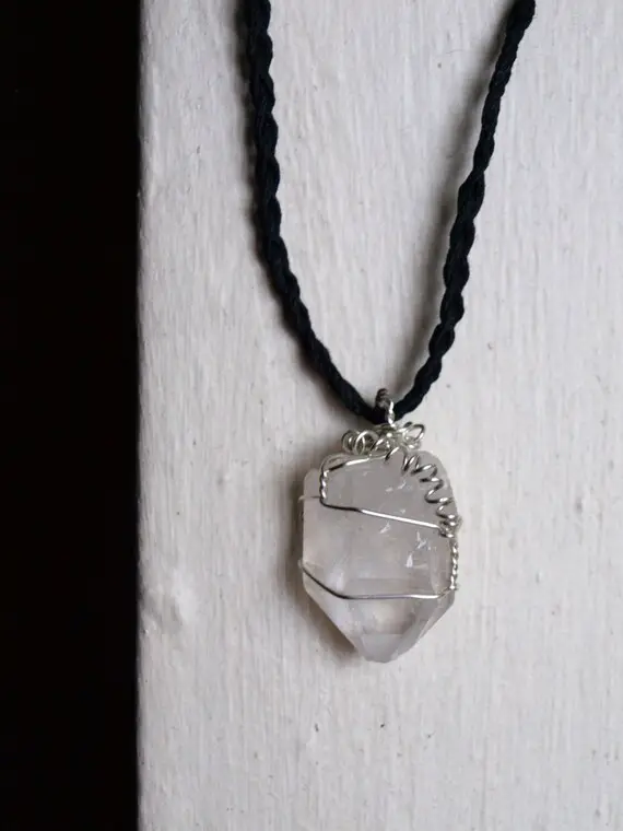Raw Quartz (large Point) Necklace - Healing Crystal Jewelry - Sterling Silver, Black Hemp Chain - Ecofriendly Hippie Bohemian