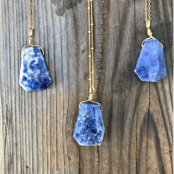 Chakra Jewelry / Sodalite / Sodalite Pendant / Sodalite Necklace / Reiki Jewelry / Boho Necklace /blue Sodalite / Gold Filled