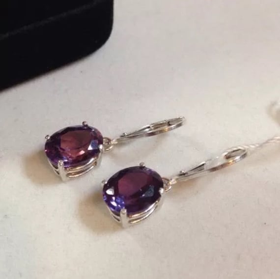 Gorgeous 6ct Color Change Alexandrite Sterling Oval Cut Dangle Earrings Trillion Cut Gemstone Jewelry Trending Stones