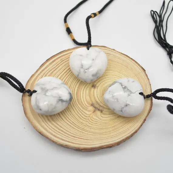 Natural White Howlite Heart   Semi-precious Gemstone Pendant With Cord - Size 3cm