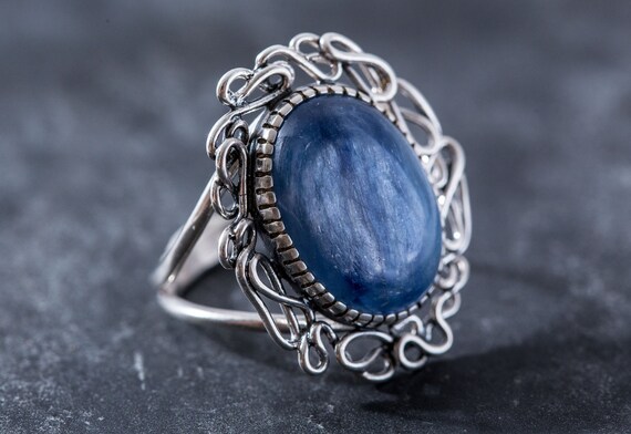Artistic Kyanite Ring, Blue Kyanite Ring, Natural Kyanite, Vintage Blue Rings, African Kyanite, Blue Ring, Solid Silver Ring, Kyanite