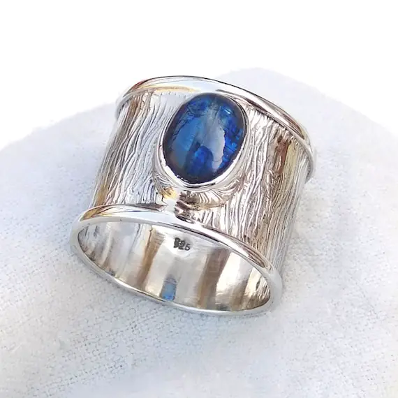Texture Silver Band Ring, Kyanite Ring, Natural Blue Kyanite Ring, Handmade 925 Sterling Silver Ring, Blue Stone Ring, Unique Ring-u127