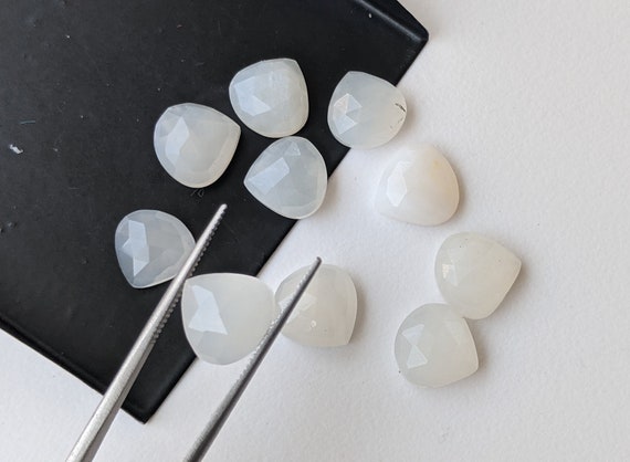 9-10mm White Moonstone Cabochons, Natural Moonstone Faceted Heart Shaped Flat Back Cabochons Loose For Jewelry (5pcs To 10pcs Option)-adg359
