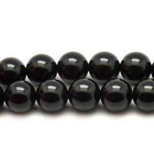 Shop Onyx Bead Shapes! Fil 39cm 93pc env – Perles de Pierre – Onyx noir Boules 4mm | Natural genuine other-shape Onyx beads for beading and jewelry making.  #jewelry #beads #beadedjewelry #diyjewelry #jewelrymaking #beadstore #beading #affiliate #ad