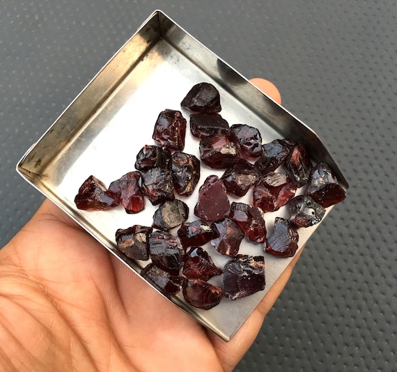 10 Unique Pieces Rough,size 12-16 Mm Natural Garnet Gemstone, Red Garnet Rough, Unpolished Natural Garnet Rough Making Jewelry Wholesale