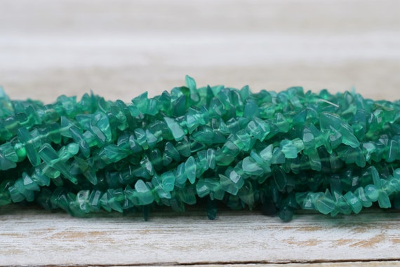 Green Onyx Chips / Beads - Natural Gemstone Chips - Long Strand