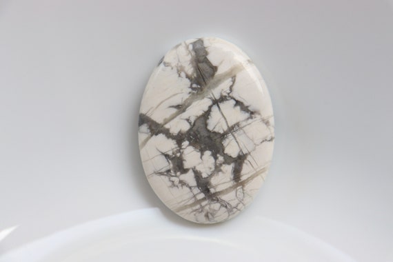 Natural Howlite Cabochon, Crystal, White Howlite Stone, Cabochon Stone, Healing Crystal, Pocket Stone, Loose Stone, Healing Calming Reiki.
