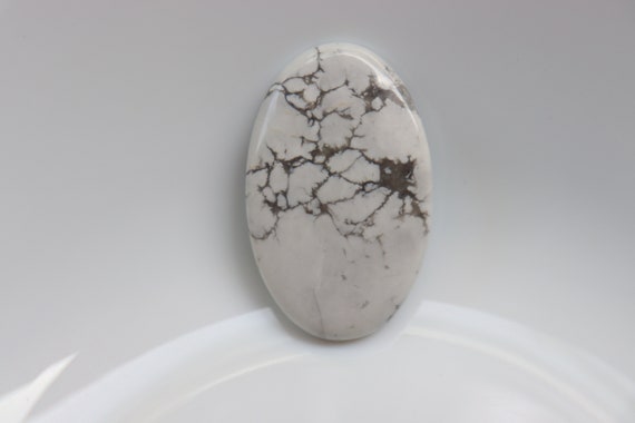 Natural Howlite Cabochon, Crystal, White Howlite Stone, Cabochon Stone, Healing Crystal, Pocket Stone, Loose Stone, Healing Calming Reiki.