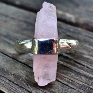 925 – Raw Pink Kunzite Ring Size 9, Sterling Silver, Natural Stone, Rough Kunzite Point Silver Ring, Handmade Ring, Raw Pink gemstone ring | Natural genuine Array jewelry. Buy crystal jewelry, handmade handcrafted artisan jewelry for women.  Unique handmade gift ideas. #jewelry #beadedjewelry #beadedjewelry #gift #shopping #handmadejewelry #fashion #style #product #jewelry #affiliate #ad