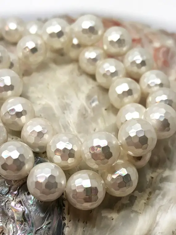 Faceted South Sea Shell Pearl Beads Natural Peach Or Purple 6 Or 8 Mm / Pearl Beads / Shell Beads / Natural Shell / Quality Weight