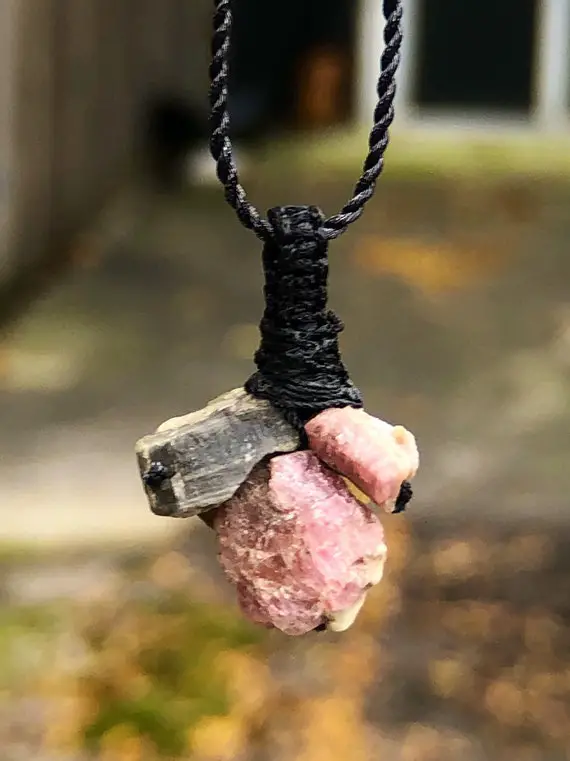Tourmaline Necklace For Women, Pink Tourmaline Pendant For Men, Tourmaline Jewelry For Mom, Macrame Necklace Men, Macrame Gemstone Pendant