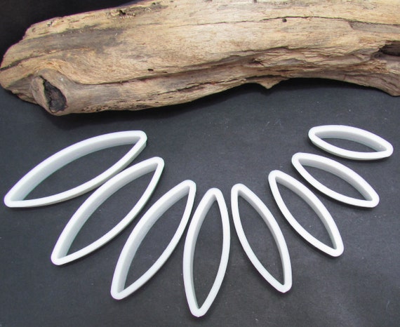 Pointed Petal Cutters - 8 Piece Polymer Clay Cutter Set - Use With Polymer Clay, Pottery, Metal Clay - Jessama Design #surfboard Cutters Set