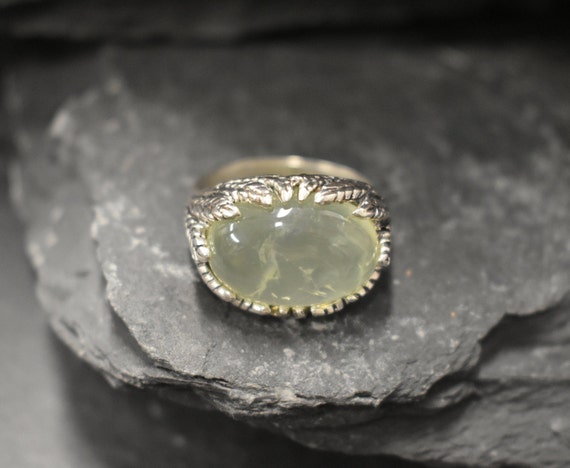 Horizontal Ring, Prehnite Ring, Natural Prehnite, May Birthstone, Leaf Ring, Unique Artistic Ring, Green Vintage Ring, Solid Silver Ring