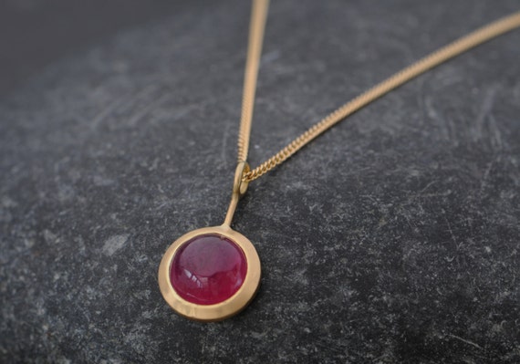 Ruby Cabochon Gold Necklace - Ruby Necklace In 18k Gold