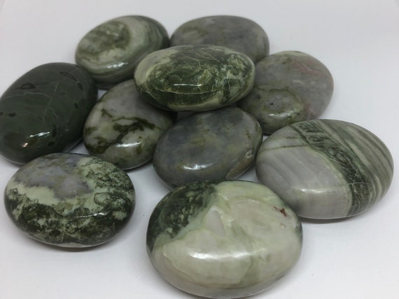 Serpentine Small Palm Stone, Smooth Palm Stone, Healing Stone, Healing Crystal, Chakra  Stone, Spiritual Stone