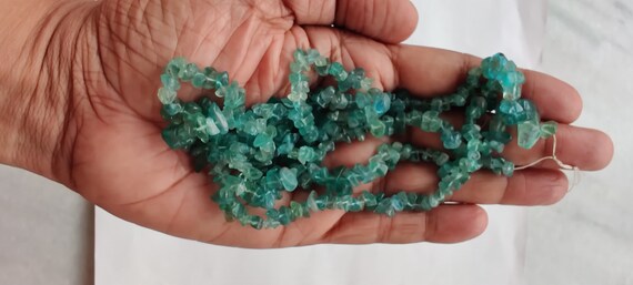 35" Natural Apatite Chip Beads, Uncut Chip Bead, 3-7mm, Polished Beads, Smooth Natural Apatite Chip Bead, Wholesale Price, Jewelery Supplies