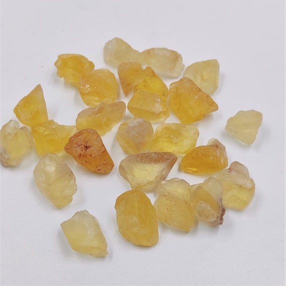 Yellow Apatite/golden Apatite Raw 10 / 25 Piece Lot , Apatite Natural Gemstone Raw, Healing Crystal Raw 8x10,10x12,12x15,15x20 Mm Size