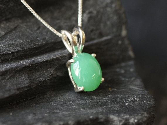 Chrysoprase Pendant, Natural Chrysoprase, Simple Green Pendant, Oval Pendant, Green Pendant, Precious Stone Necklace, Solid Silver Pendant