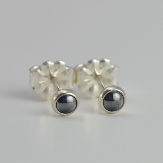 Hematite 3mm Sterling Silver Stud Earrings Pair