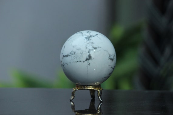 Natural 65mm White Howlite Stone Healing Metaphysical Meditation Rekki Power Sphere Ball
