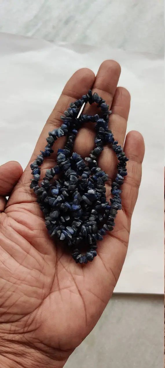 35" Natural Iolite Chip Beads, Uncut Chip Bead, 3-7mm, Polished Beads, Smooth Natural Iolite Chip Bead, Wholesale Price, Jewelery Supplies