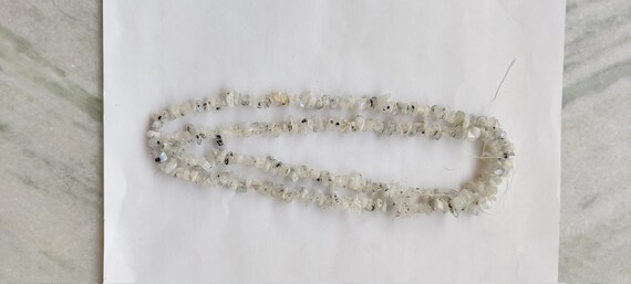 35"long Natural White Moonstone Chip Beads, Uncut Chip Bead,3-7 Mm ,polished Beads, Smooth Moonstone Chip Bead, Gemstone Wholesale Price