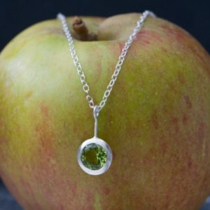 Shop Peridot Jewelry! Peridot Silver Necklace – Green Gemstone Pendant Necklace in Silver | Natural genuine Peridot jewelry. Buy crystal jewelry, handmade handcrafted artisan jewelry for women.  Unique handmade gift ideas. #jewelry #beadedjewelry #beadedjewelry #gift #shopping #handmadejewelry #fashion #style #product #jewelry #affiliate #ad