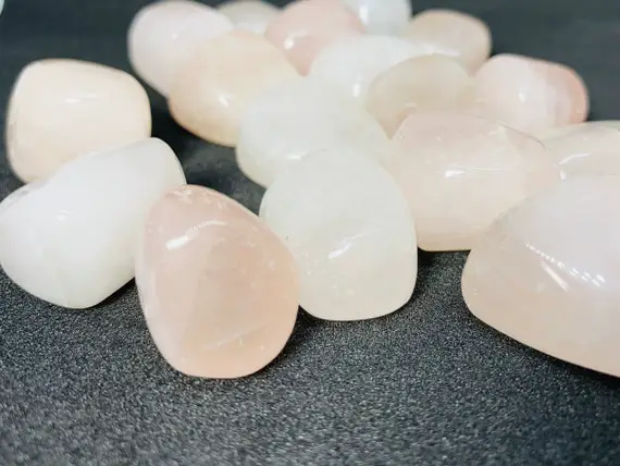 Original Pink Rose Quartz Stone 20mm To 35mm Healing Power Reiki Aura Metaphysical Tumbled Pebbles Stone ( 1000 Grams )
